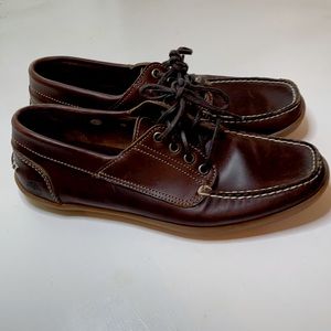 Men’s brown boat shoes